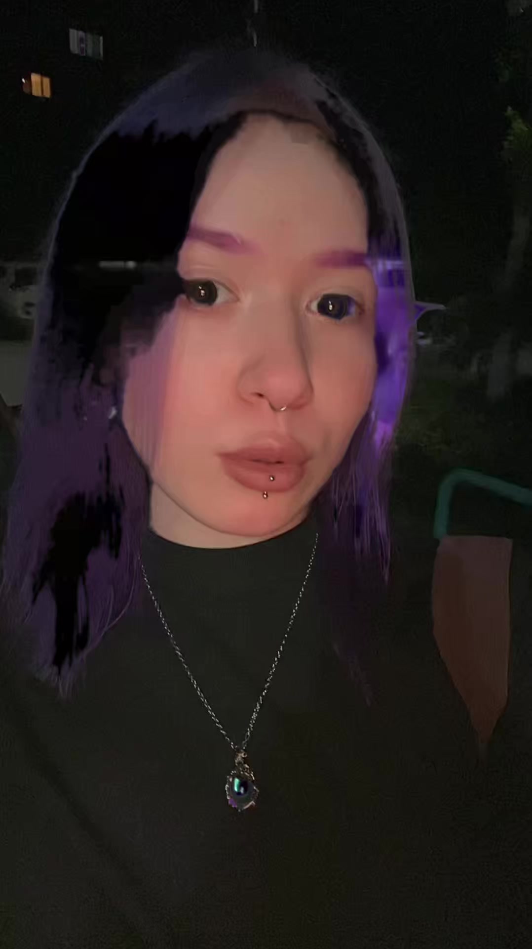 @Кью
