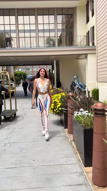 @Laurysdyva