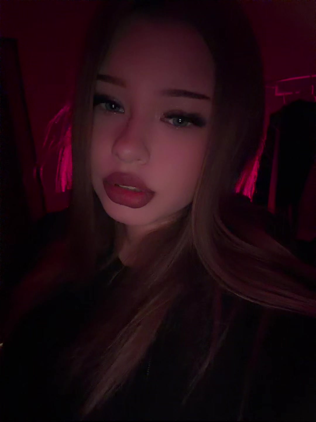 @𝓥|.