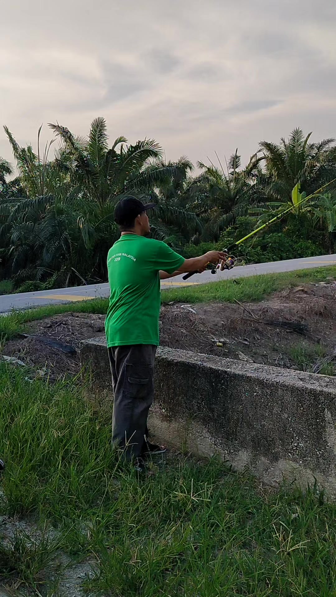 @Sallehen Mukhyi @ Dun Sabak