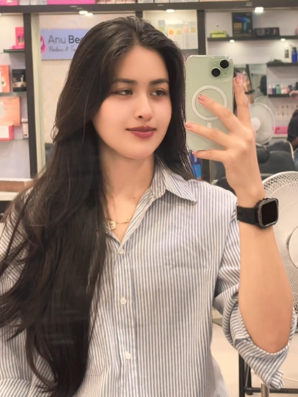 @SABINA 🦚🦋