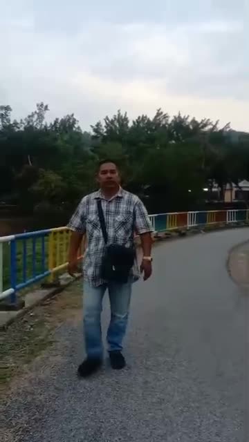 @awie black lagutu kata