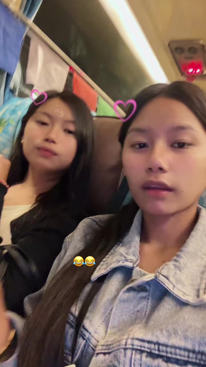 @Ashmi___magar