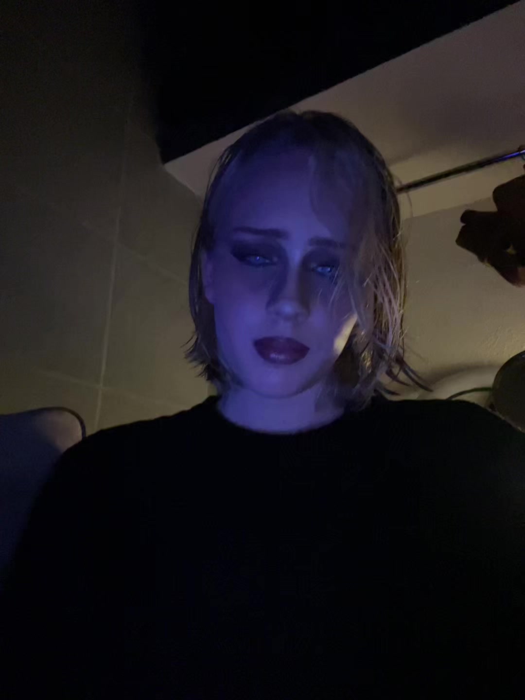 @anacruser_