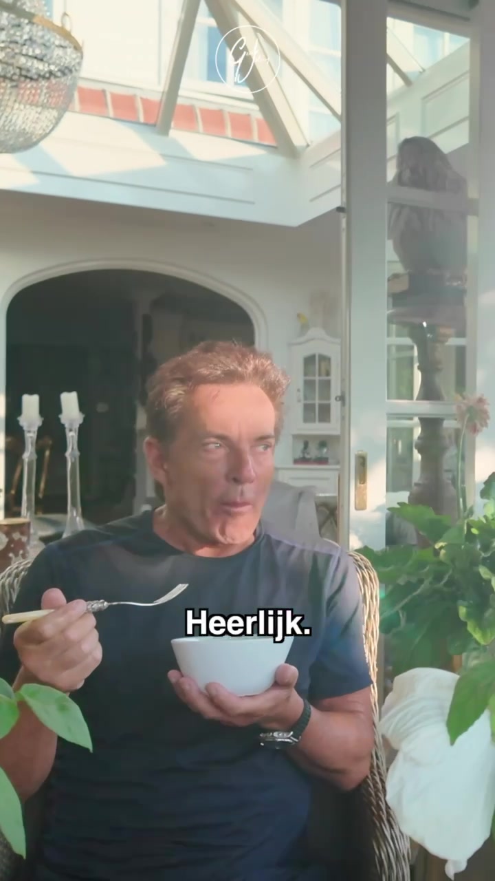 @Gerard Joling