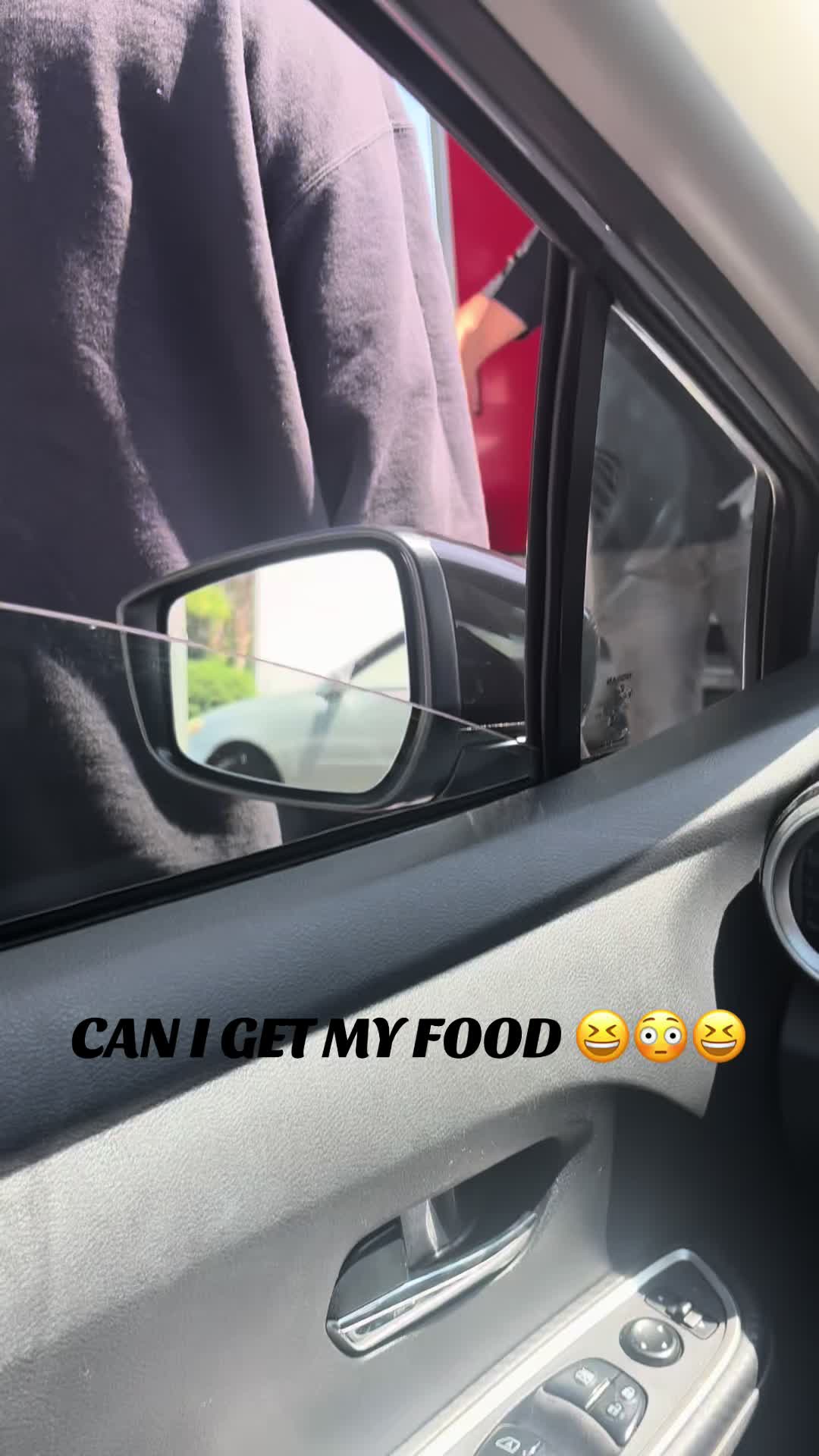 @yayaslovely