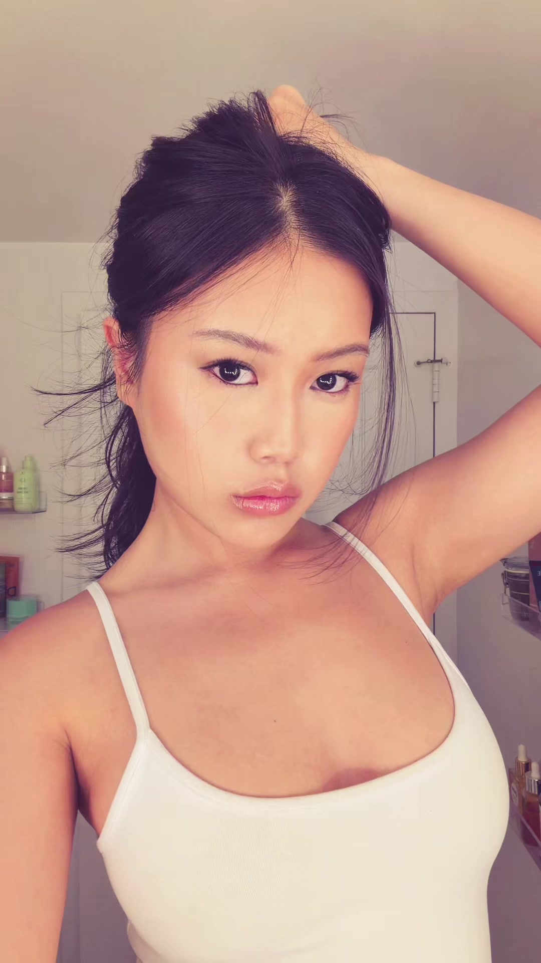 @caitlinagustina