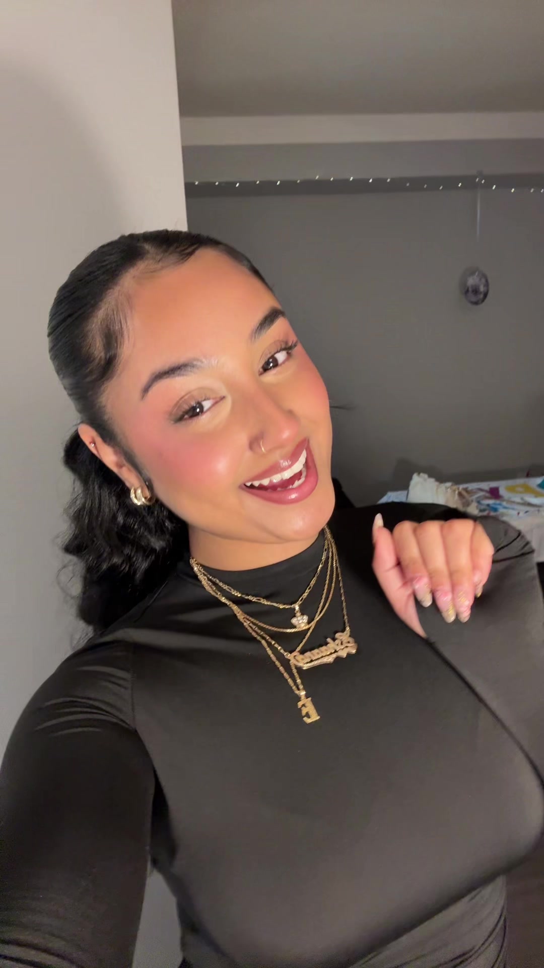 @Eshaana 🖤