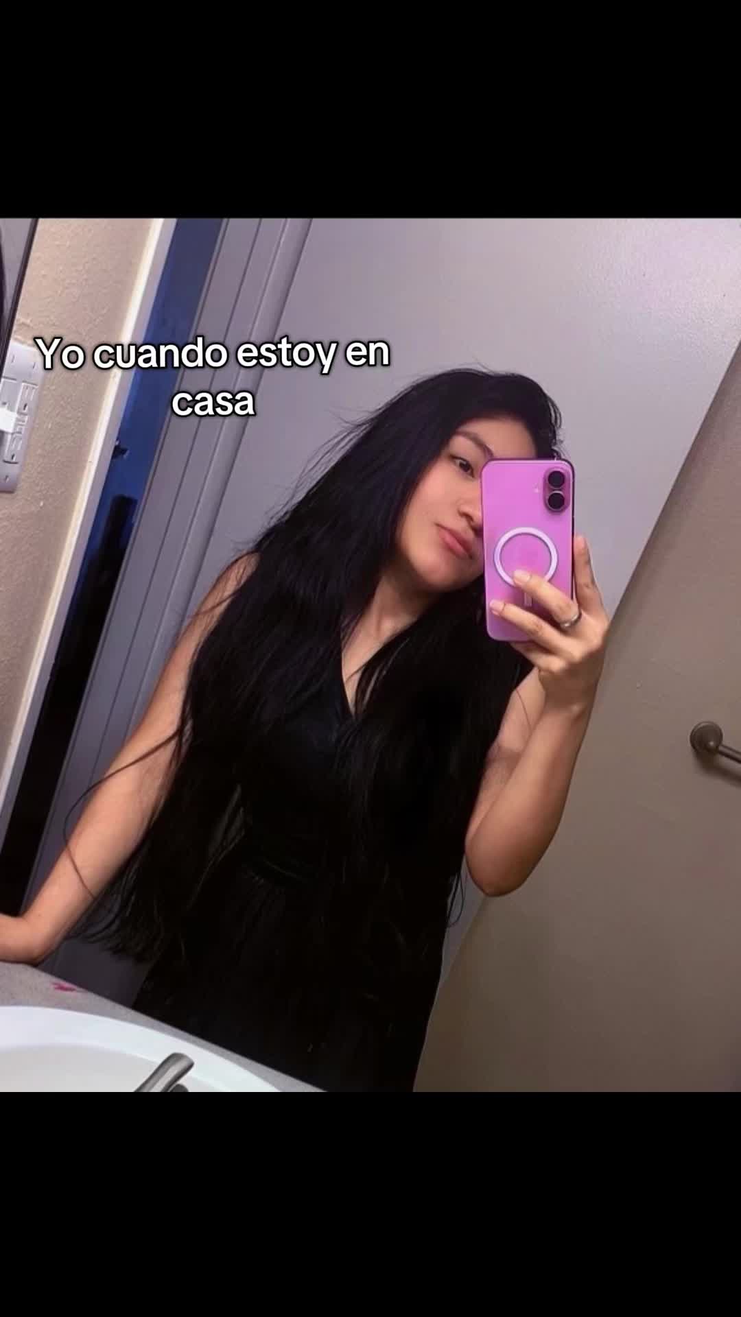 @LA PELI NEGRA💜