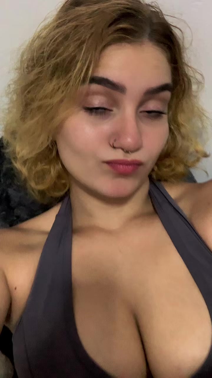 @becca. 🌪️