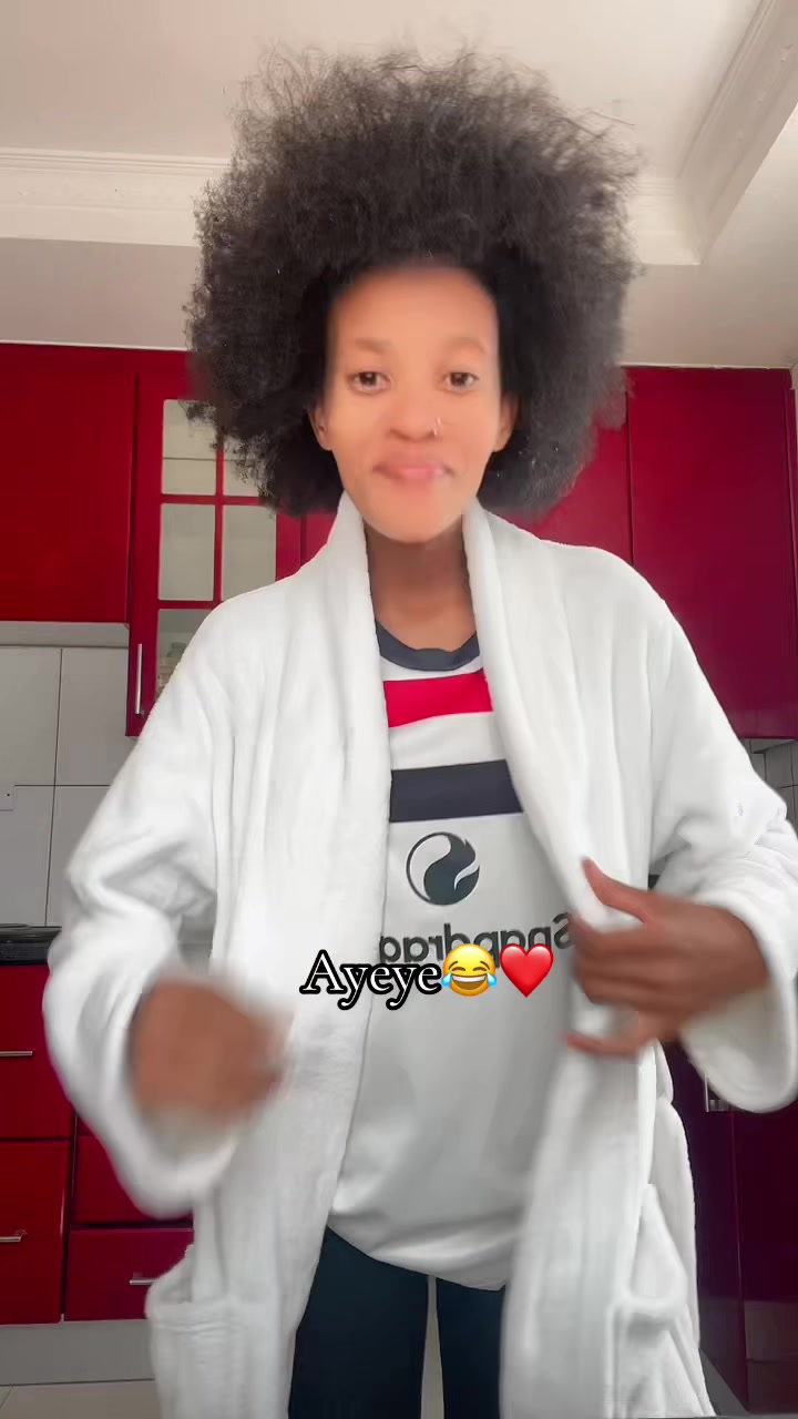 @Zanira Zanira🫦🦋