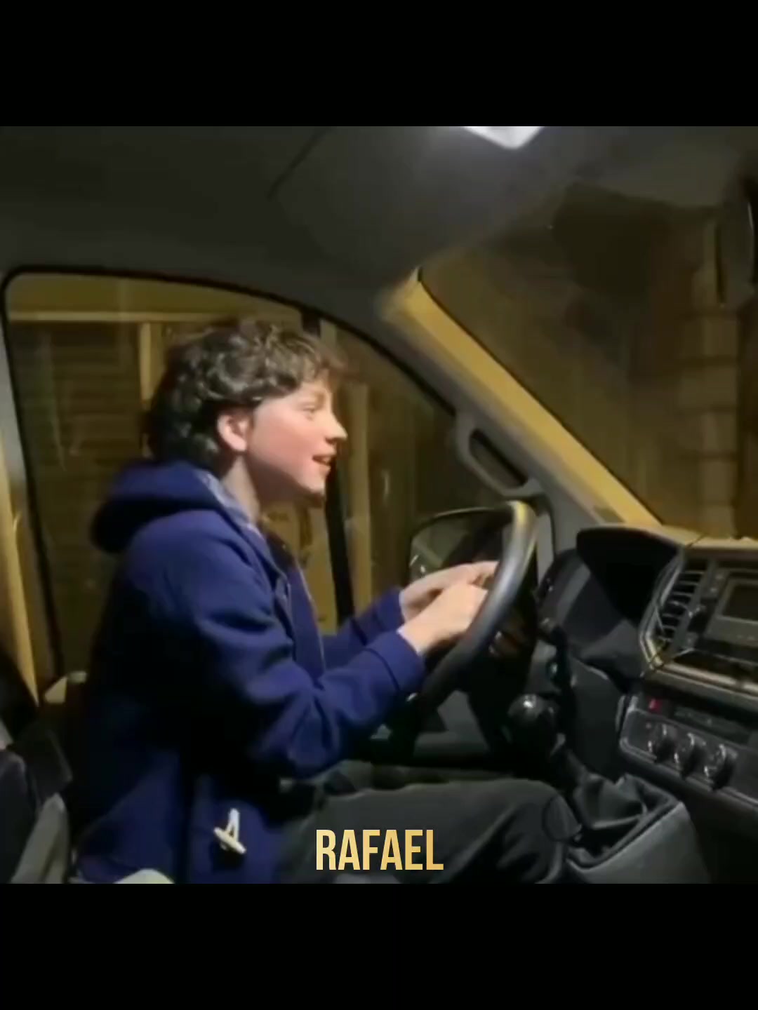 @RAFAEL 🤦&zwj;♂️