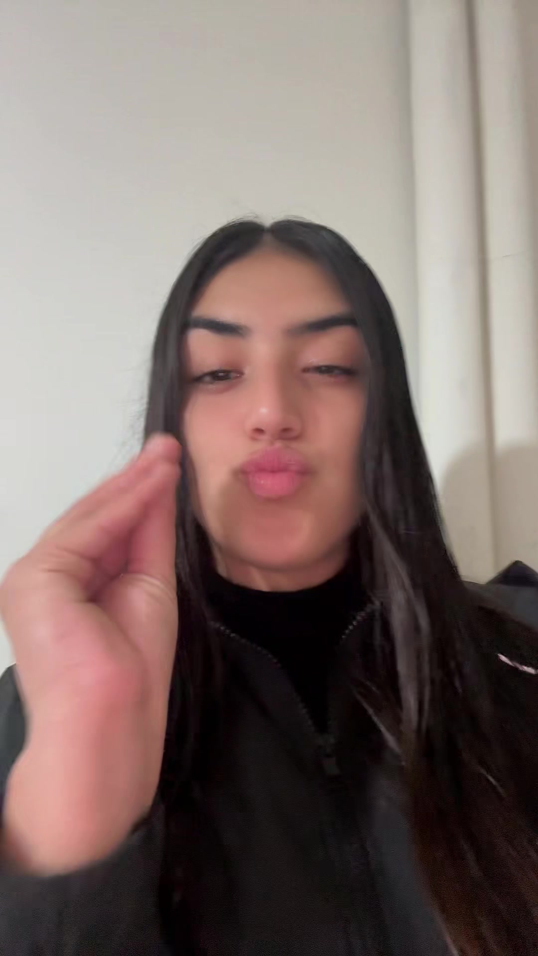 @Carli.