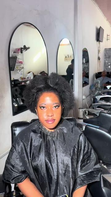@Nachi beauty hair salon 💇♀️