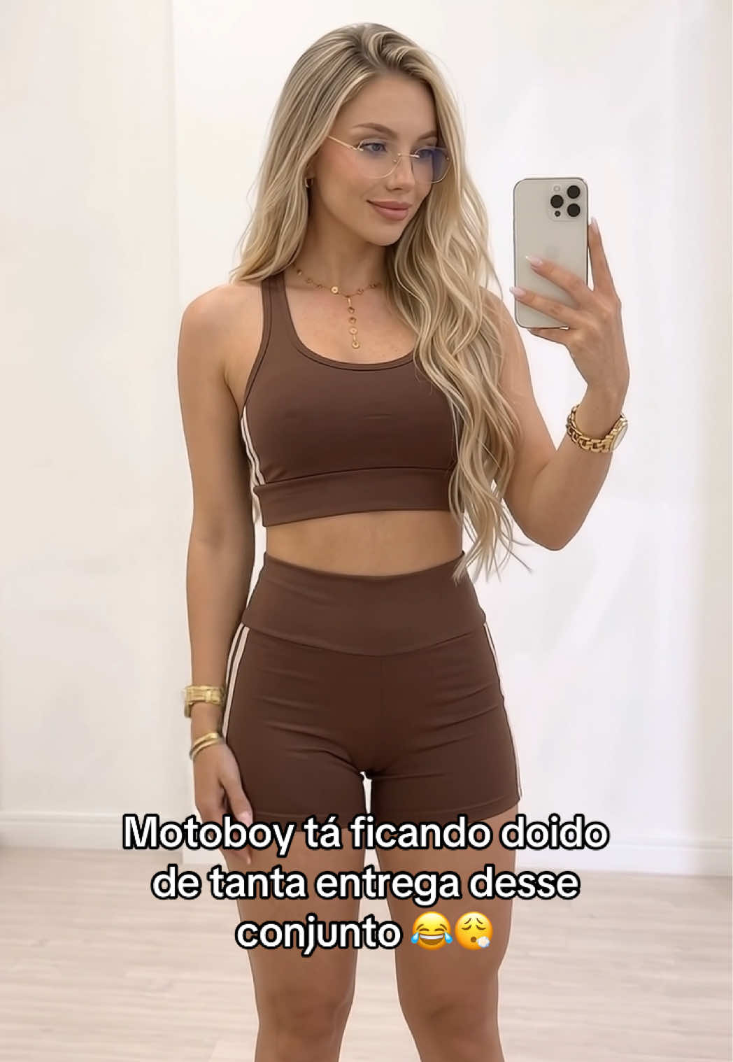@Ana