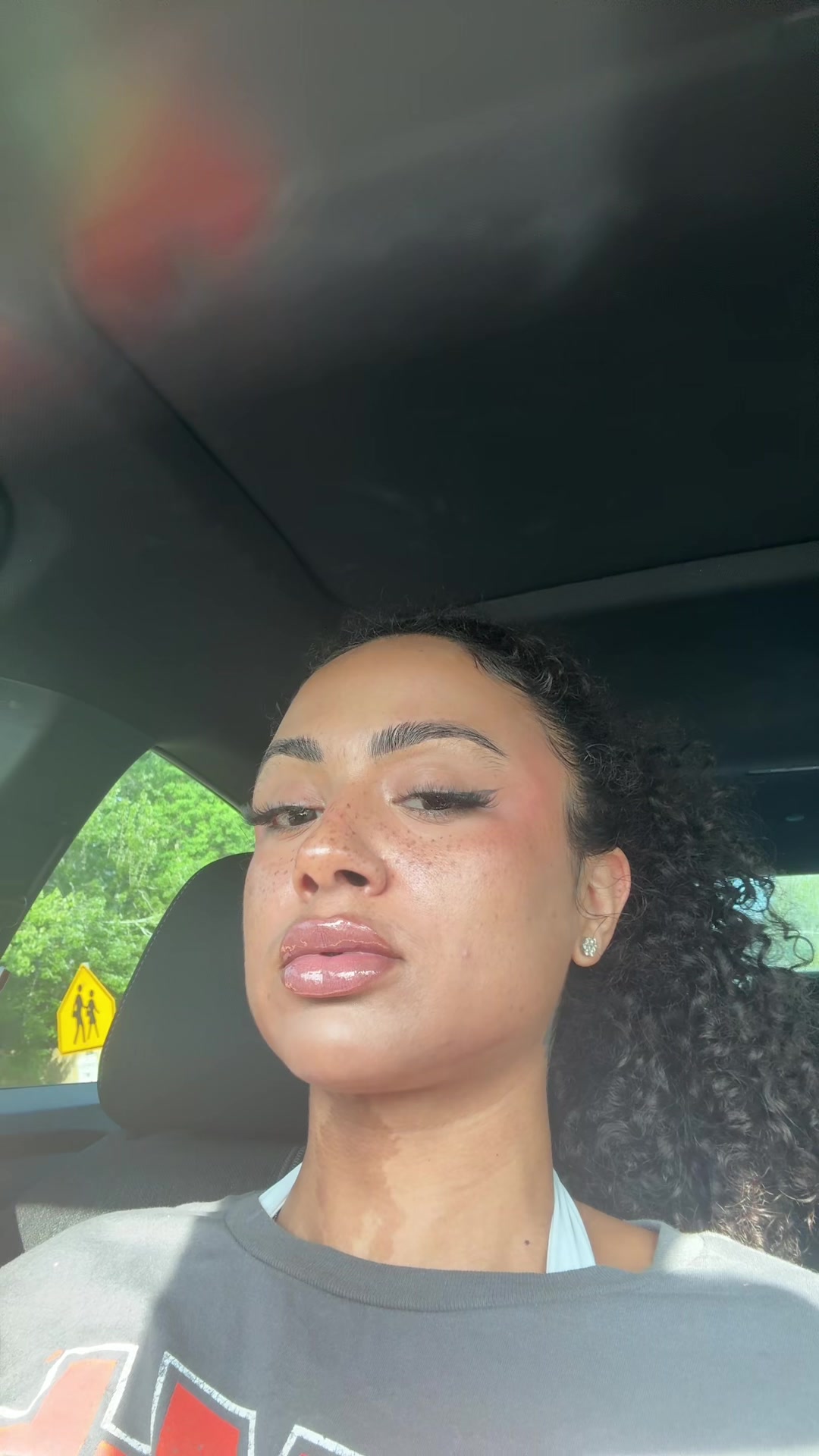 @desicurves