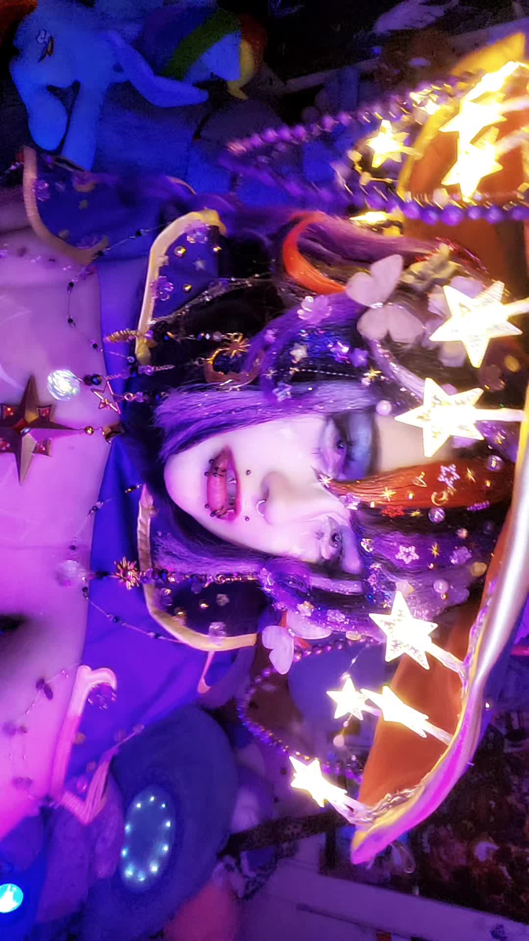 @⛈️🦋☆luna☆🦋⛈️