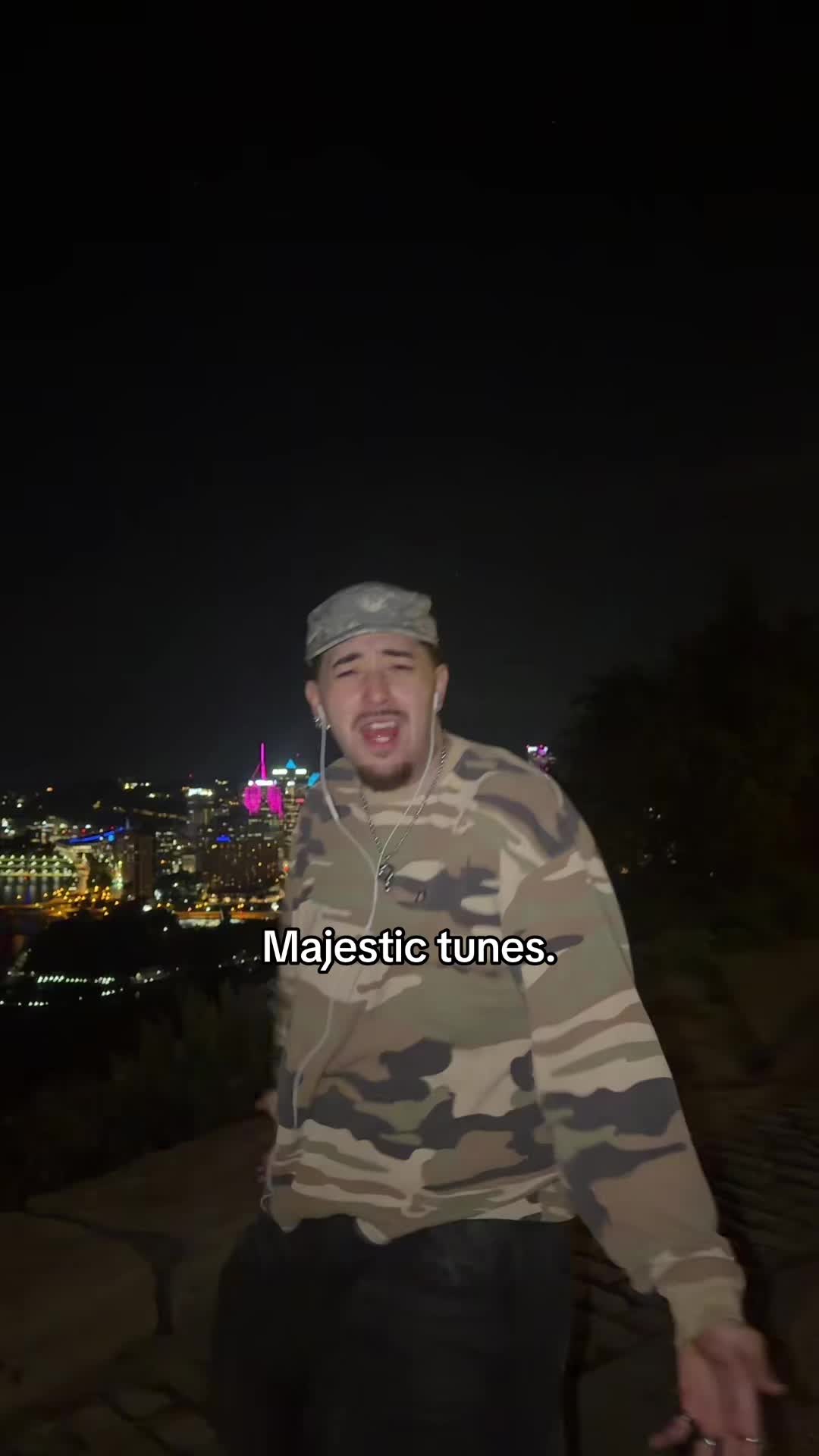 @Fezz