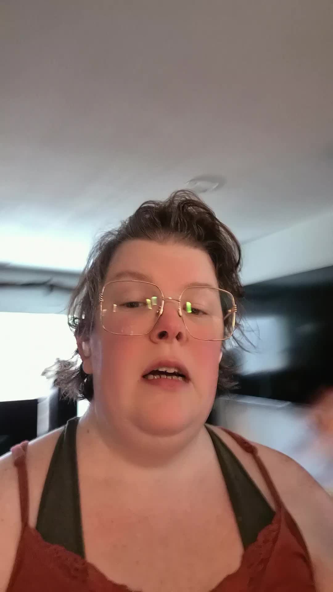 @Nealashitposts