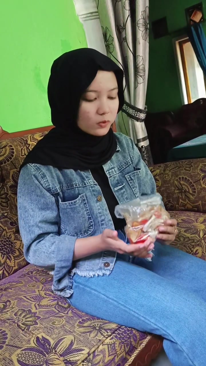 @rosaasintya
