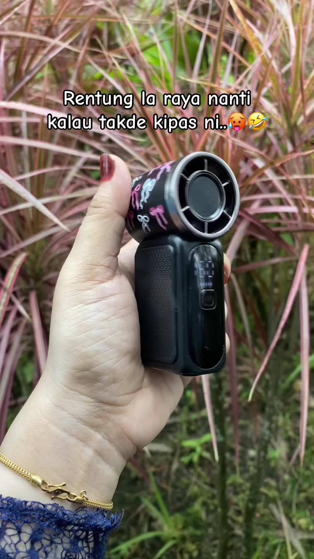@MARLINA🥀