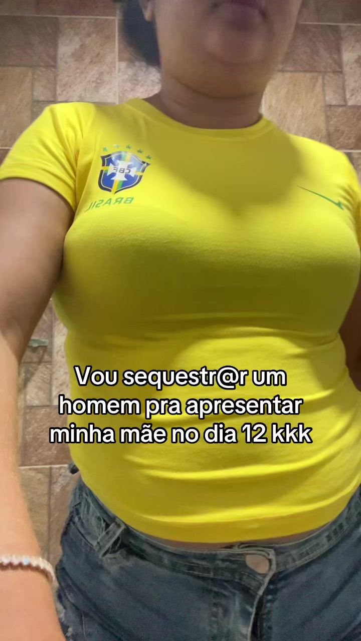 @MORENAOFICIAL