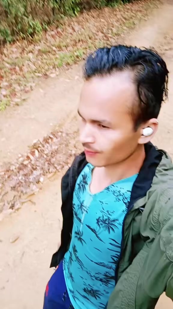 @तिम्रो याद्ले सताएको छ सानु😭?