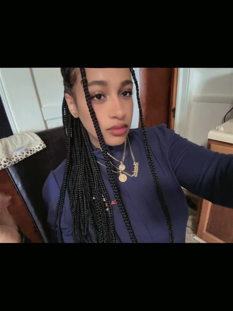 @👑🫦