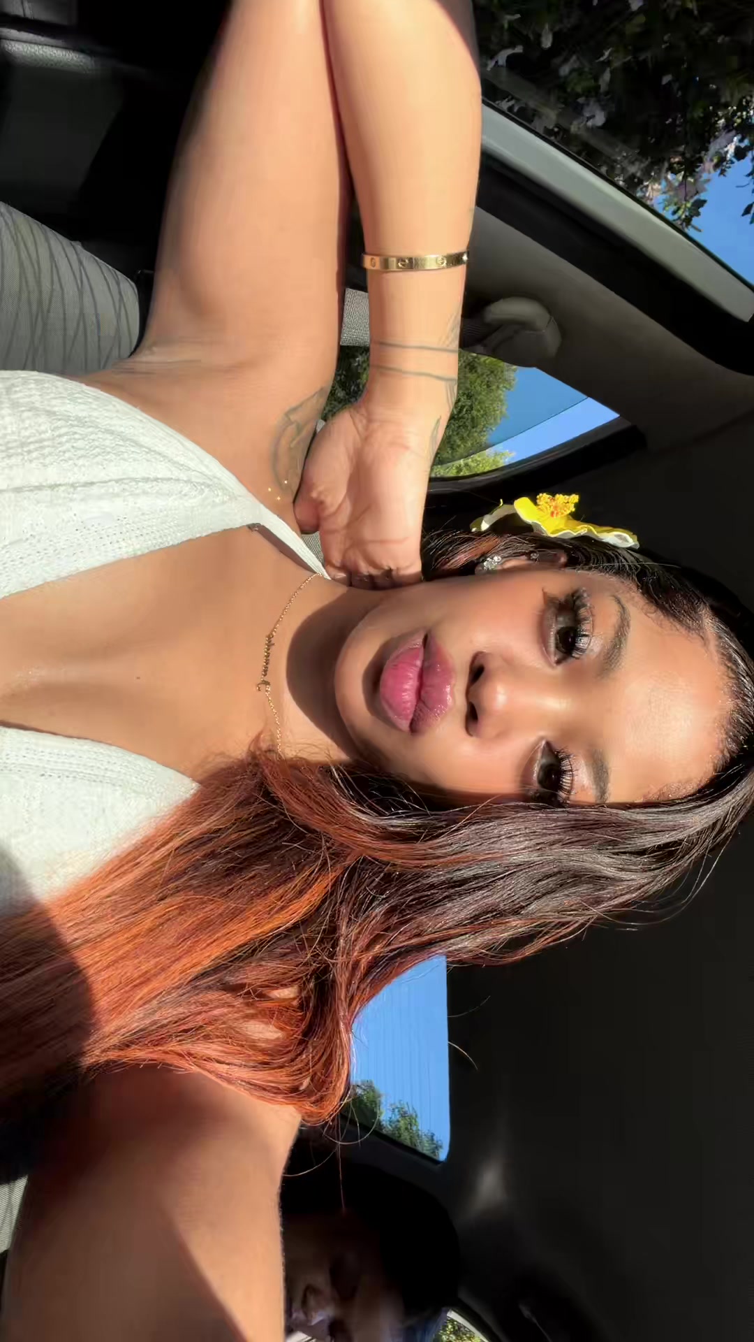 @Surname_Amanda