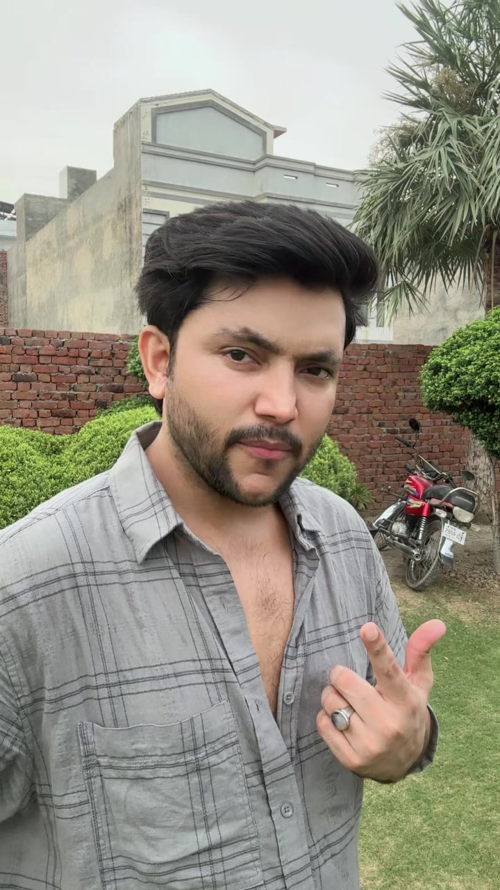 @Ali_Hyderabadi ❤️