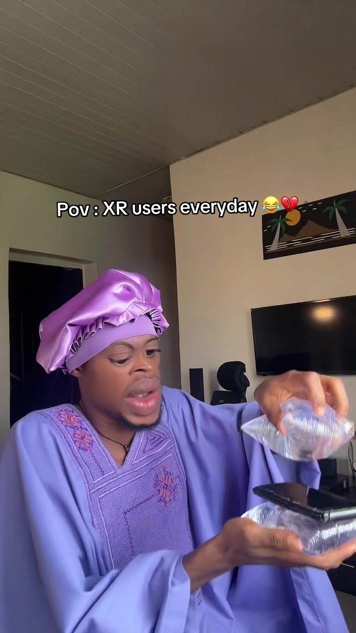 @finerona