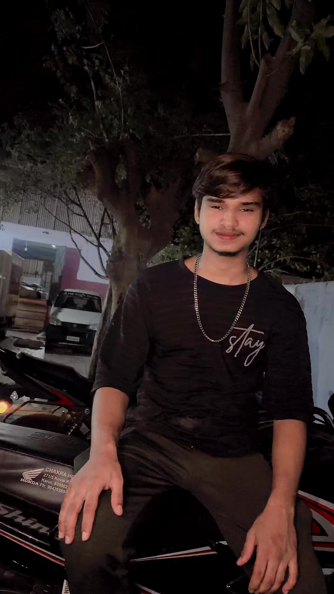 @Rangbaaz chhora