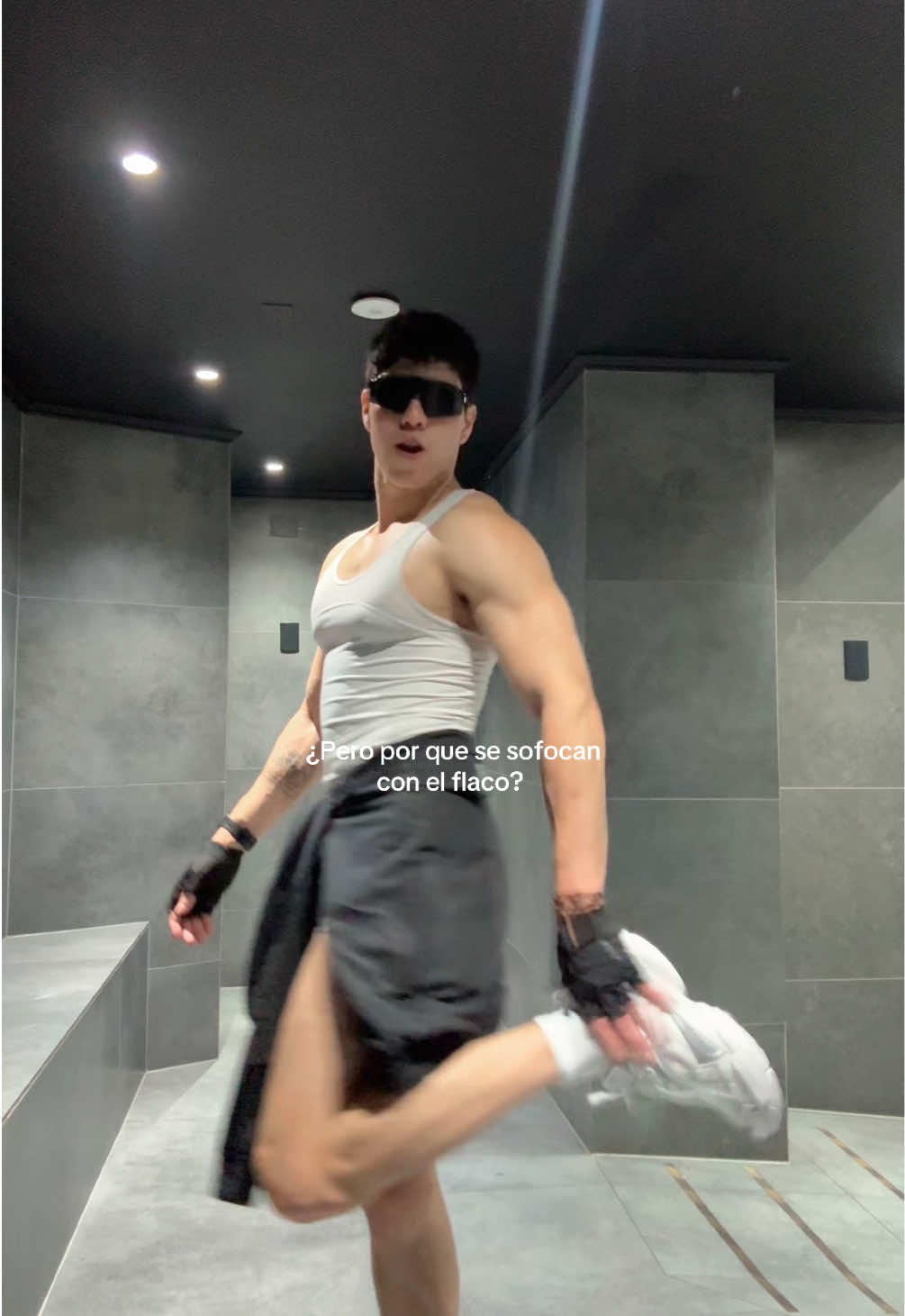 @iamlukeantonio