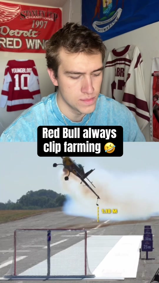 @Buzz Hockey Clothing