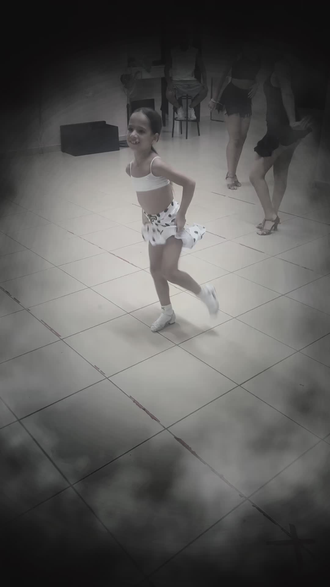 @Veronica salzillo-Naikedance