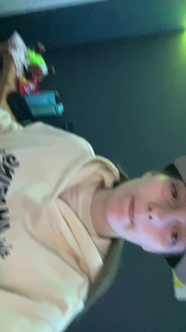 @megane_15