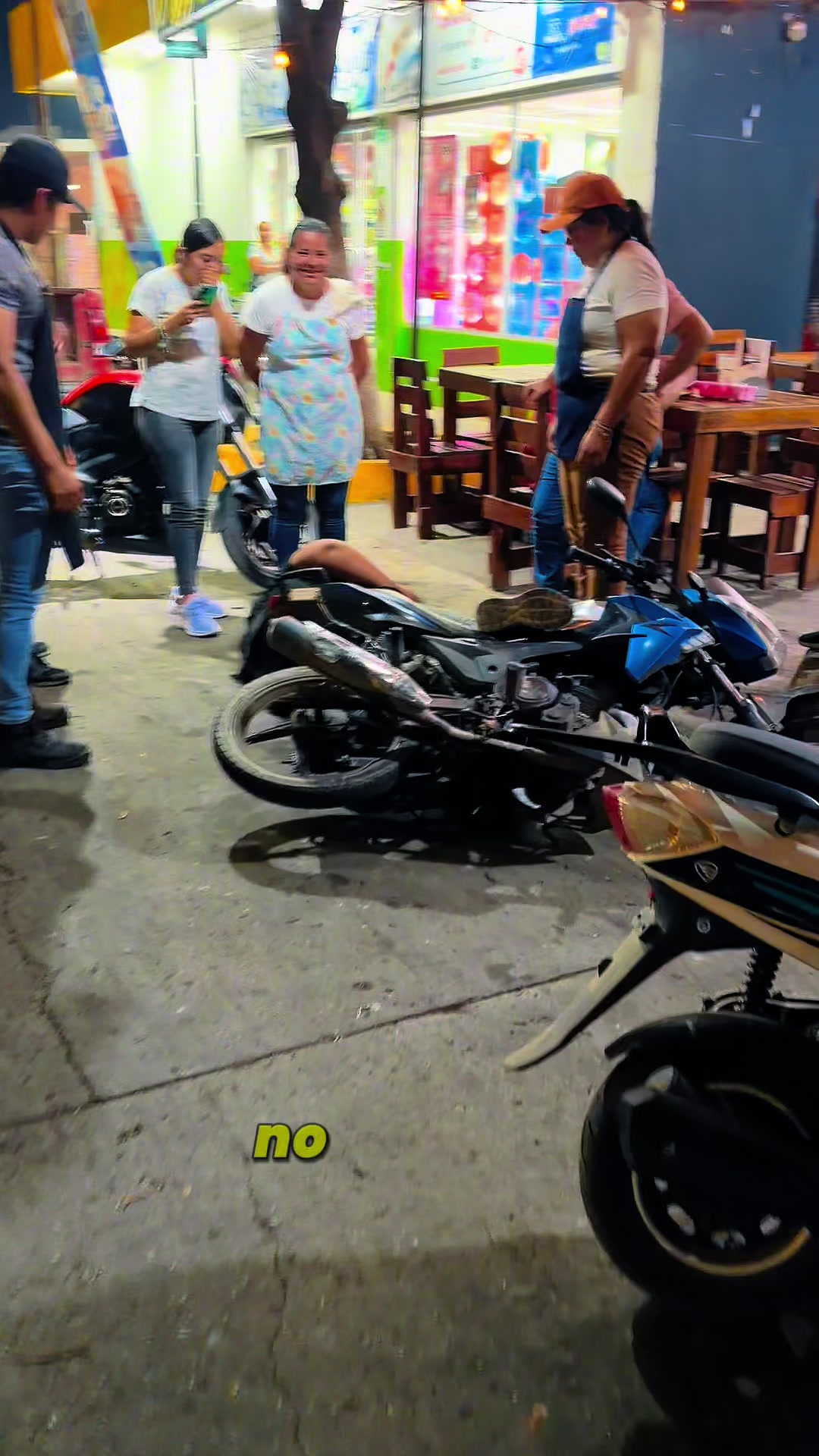 @taqueria_losmochis