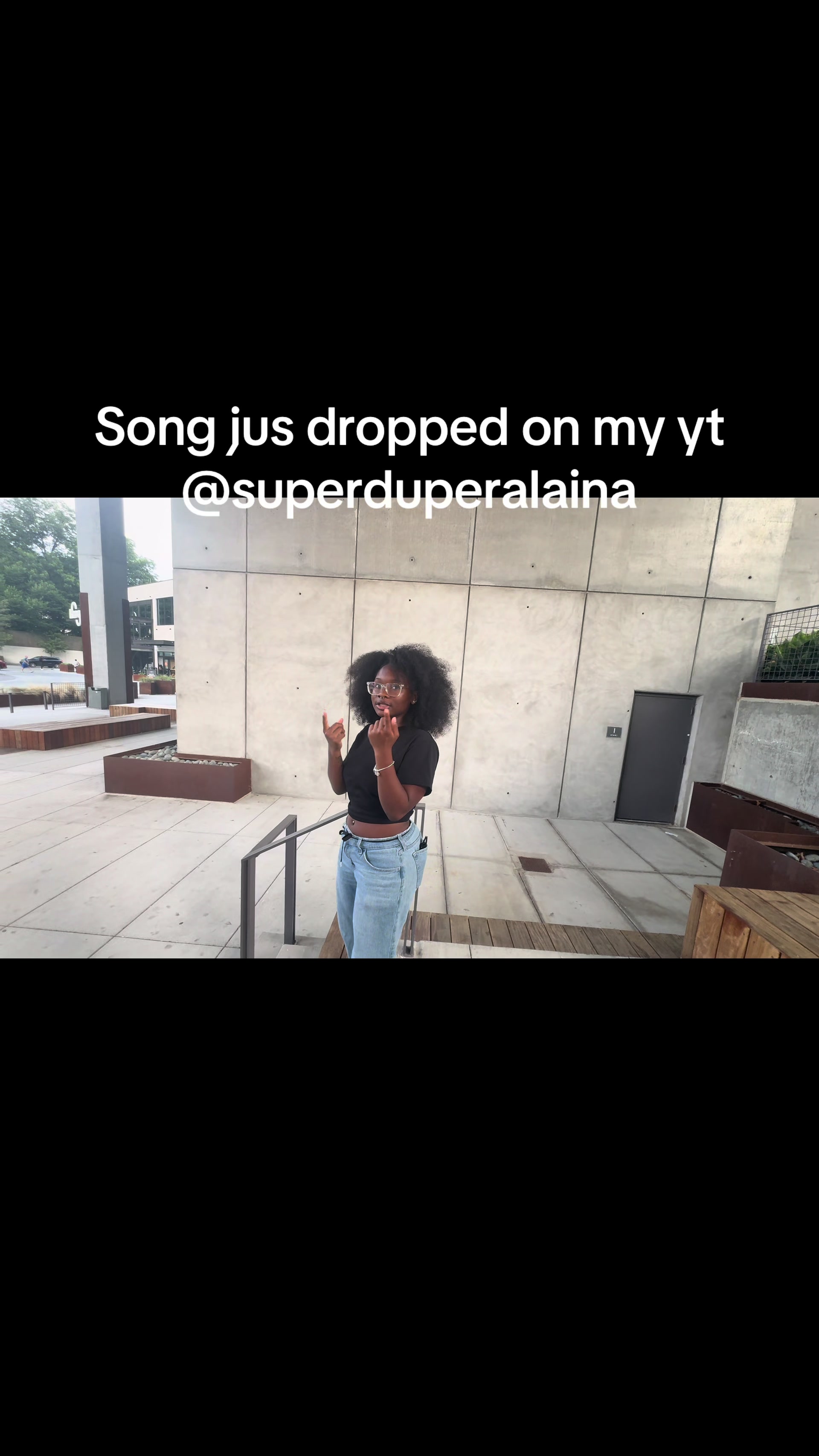 @alainamaxxing