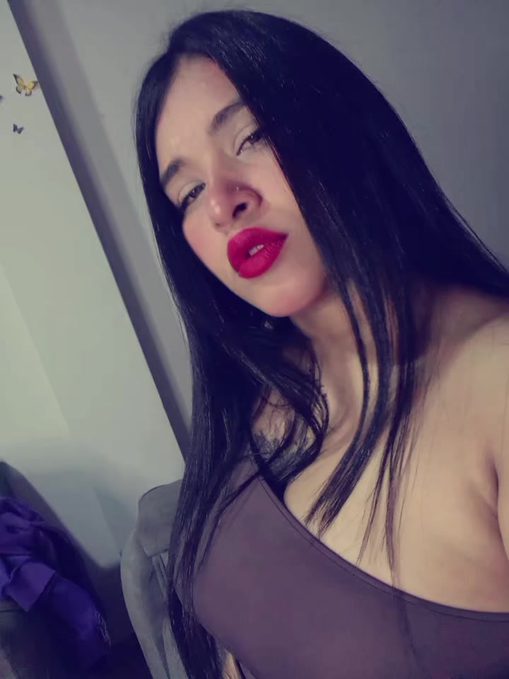 @Dani 🦂🌺🌸