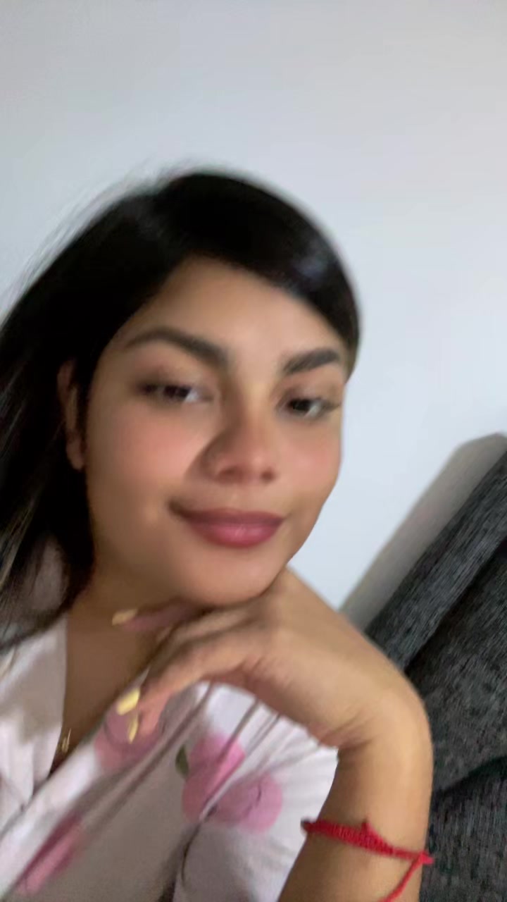 @👸🏽