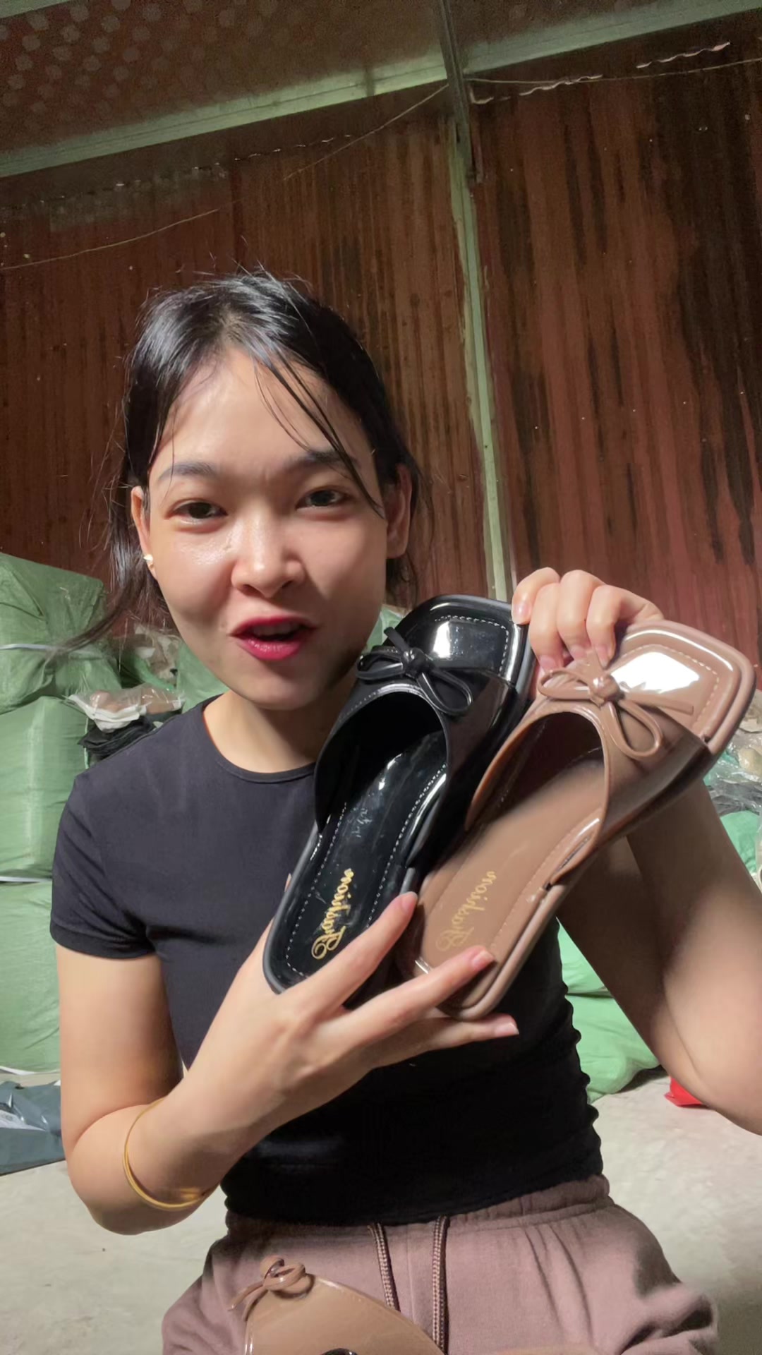@HỒNG XI&Ecirc;M