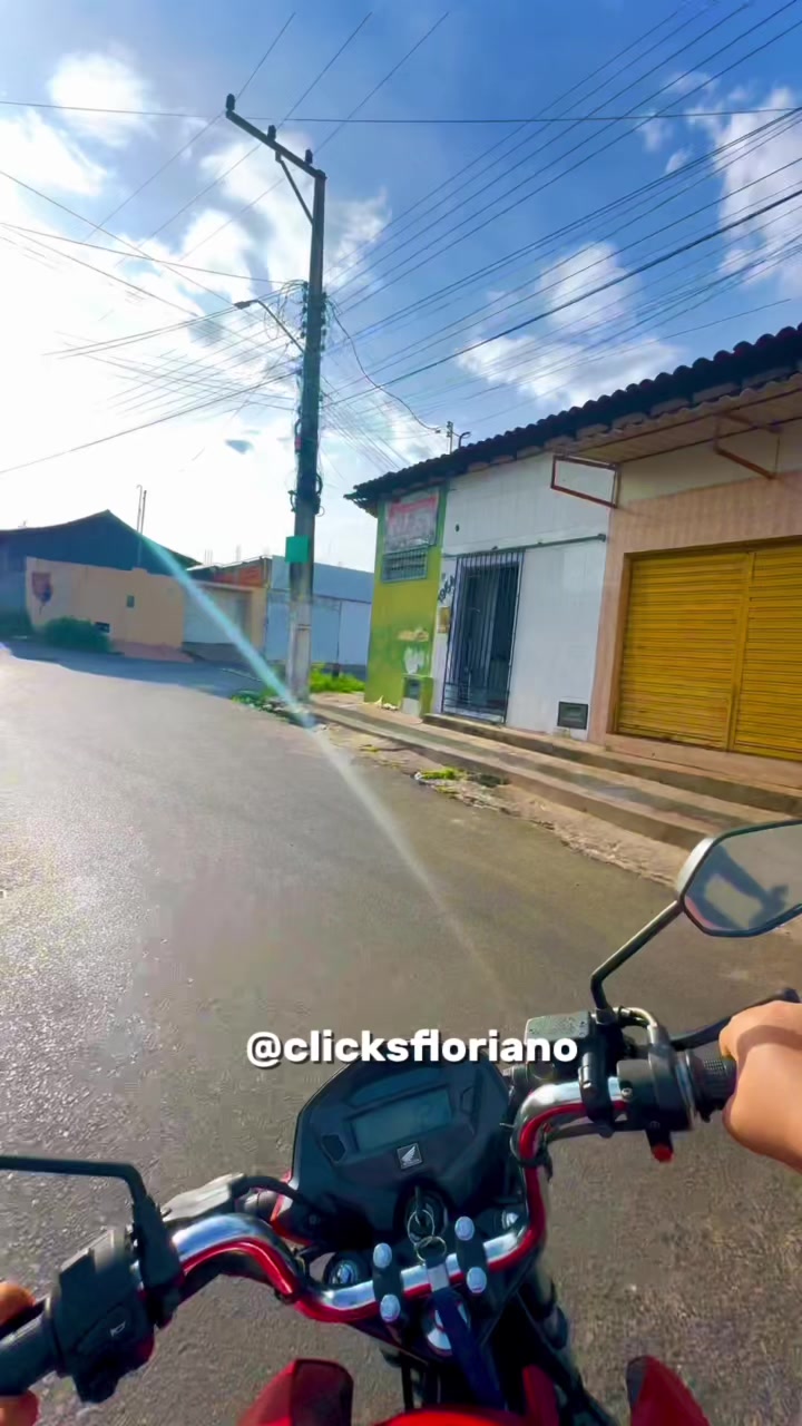 @Clicks Floriano