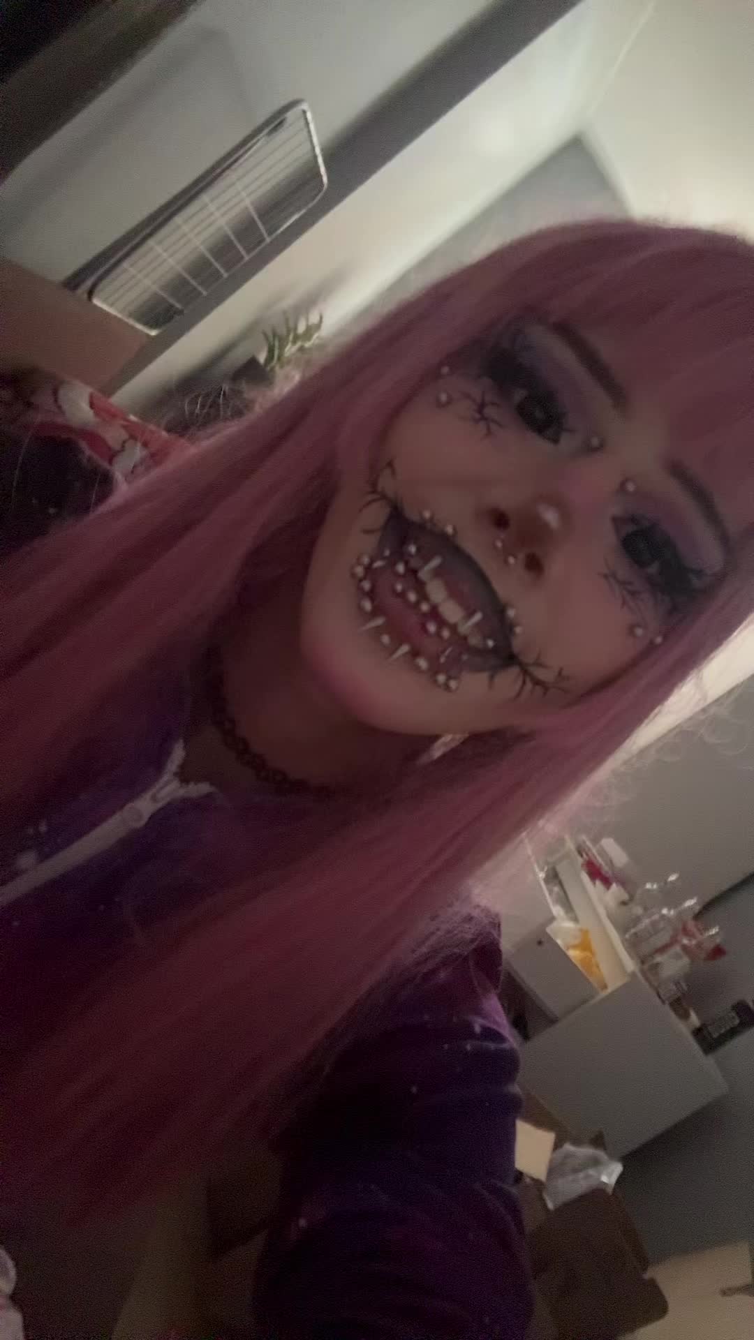 @miseryd0lly