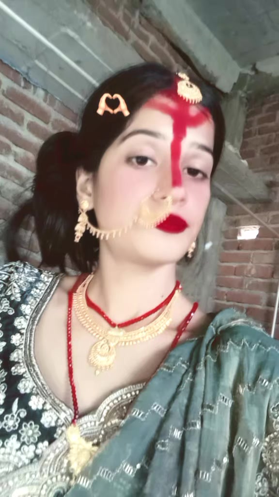 @it's me mahi🥰