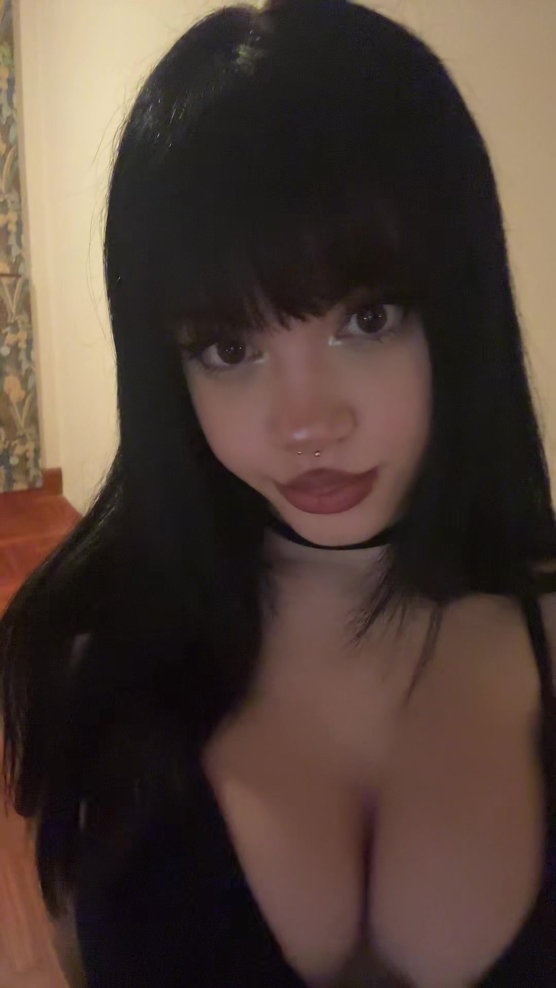 @️