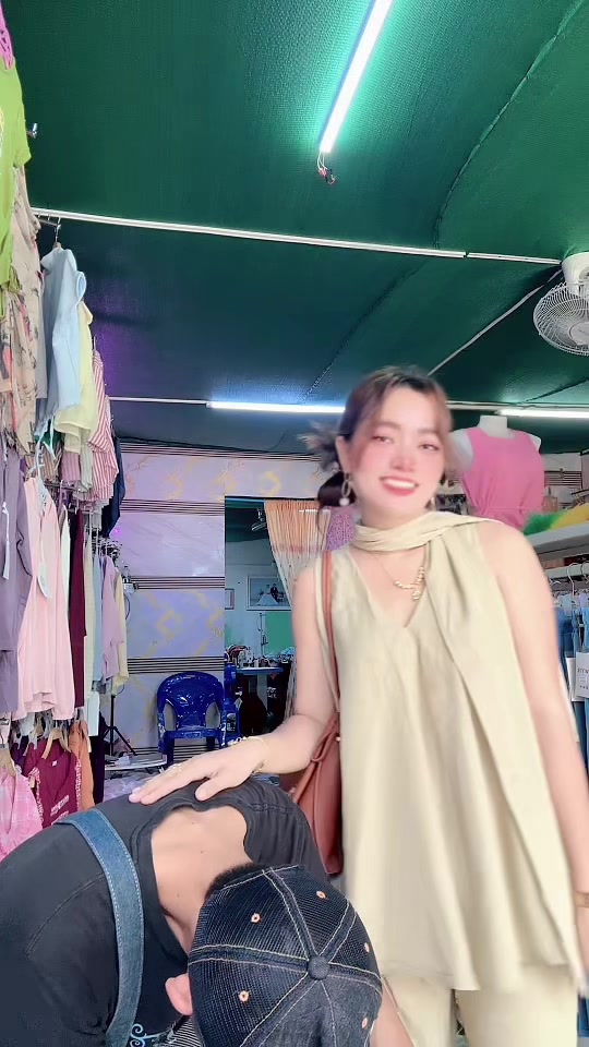 @S Khin Aye T99 အထည်ချုပ်စက်ရုံ
