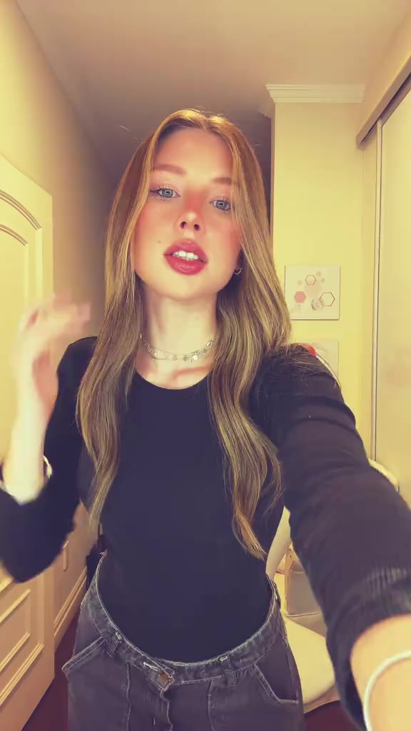 @-ˋˏ ༻𝐴𝑚𝑜𝑟⋆.༺ ˎˊ-