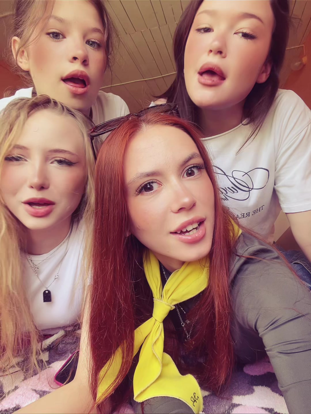 @диван