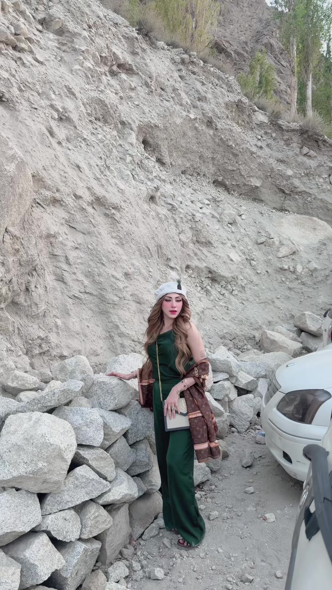 @انمول نور✨