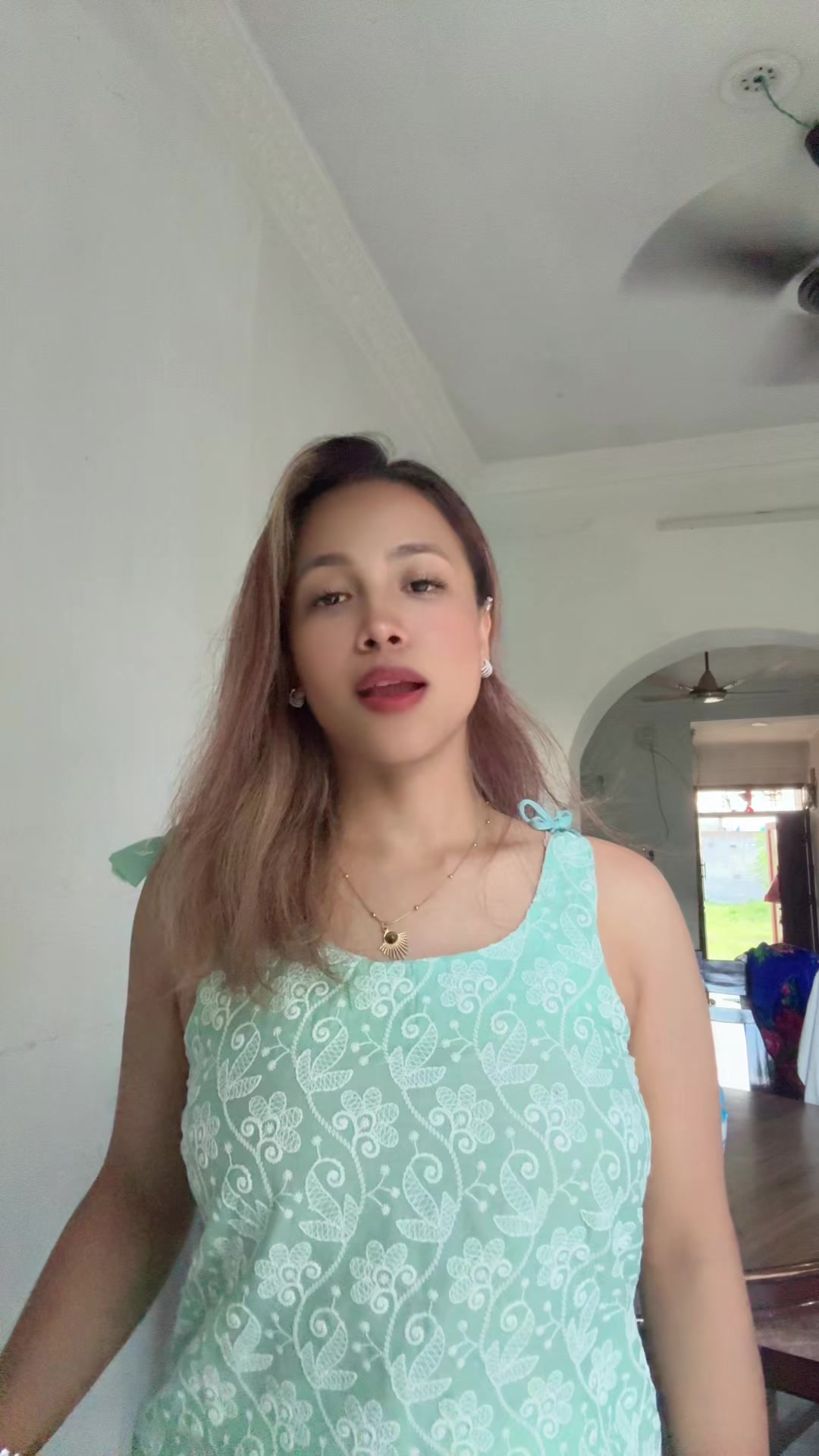 @Bomᥫ᭡.